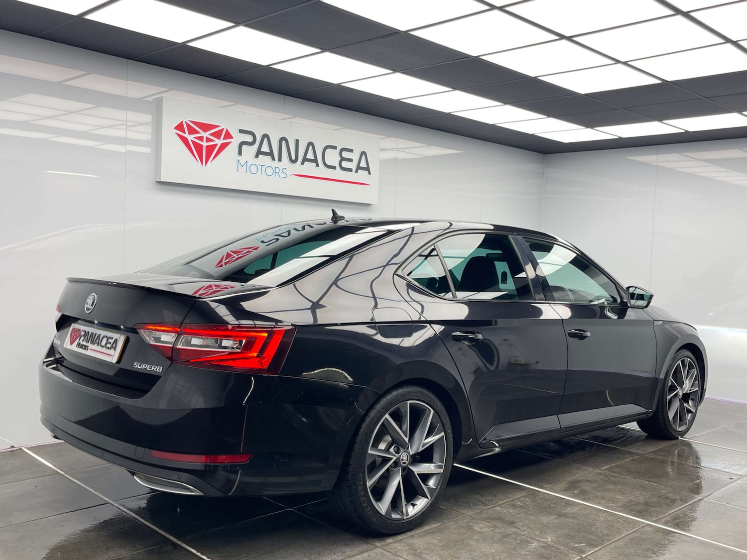 Used Skoda Superb 2018 for sale - 77422831: Photo 3