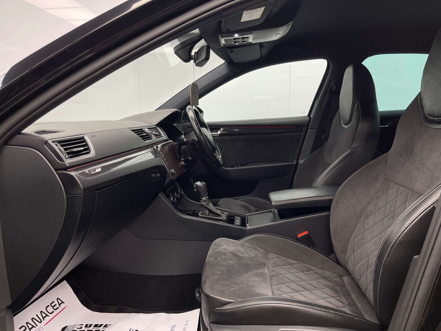 Used Skoda Superb 2018 for sale - 77422831: Photo 31