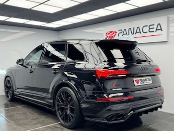 Used Audi Q7 2020 for sale - 76379909: Photo