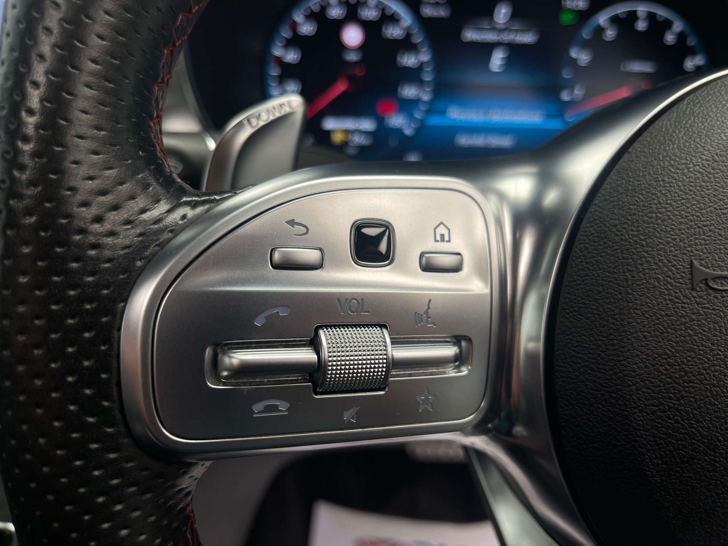 Used Mercedes-Benz C Class 2019 for sale - 77350571: Photo 19