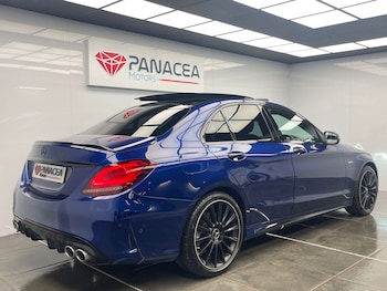 Used Mercedes-Benz C Class 2019 for sale - 77350571: Photo