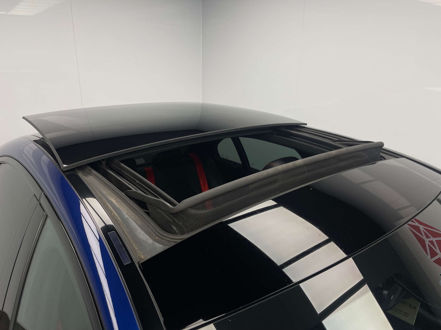 Used Mercedes-Benz C Class 2019 for sale - 77350571: Photo 8