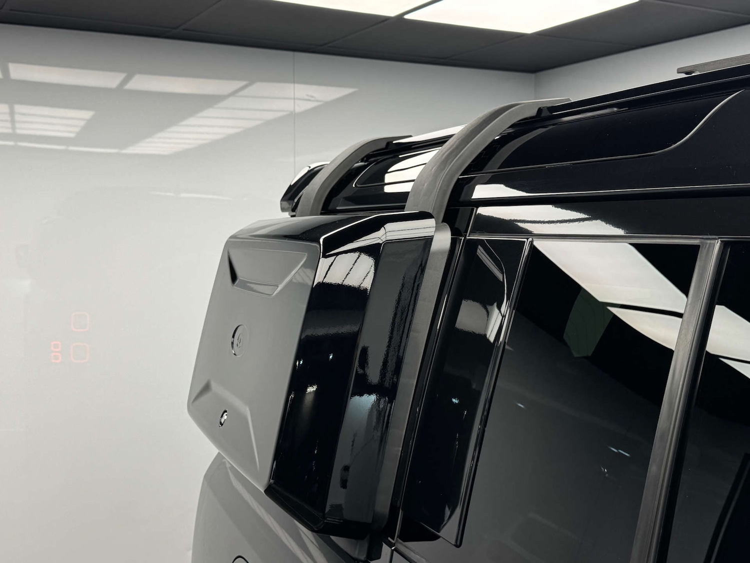 Used Land Rover Defender 2021 for sale - 76387481: Photo 39