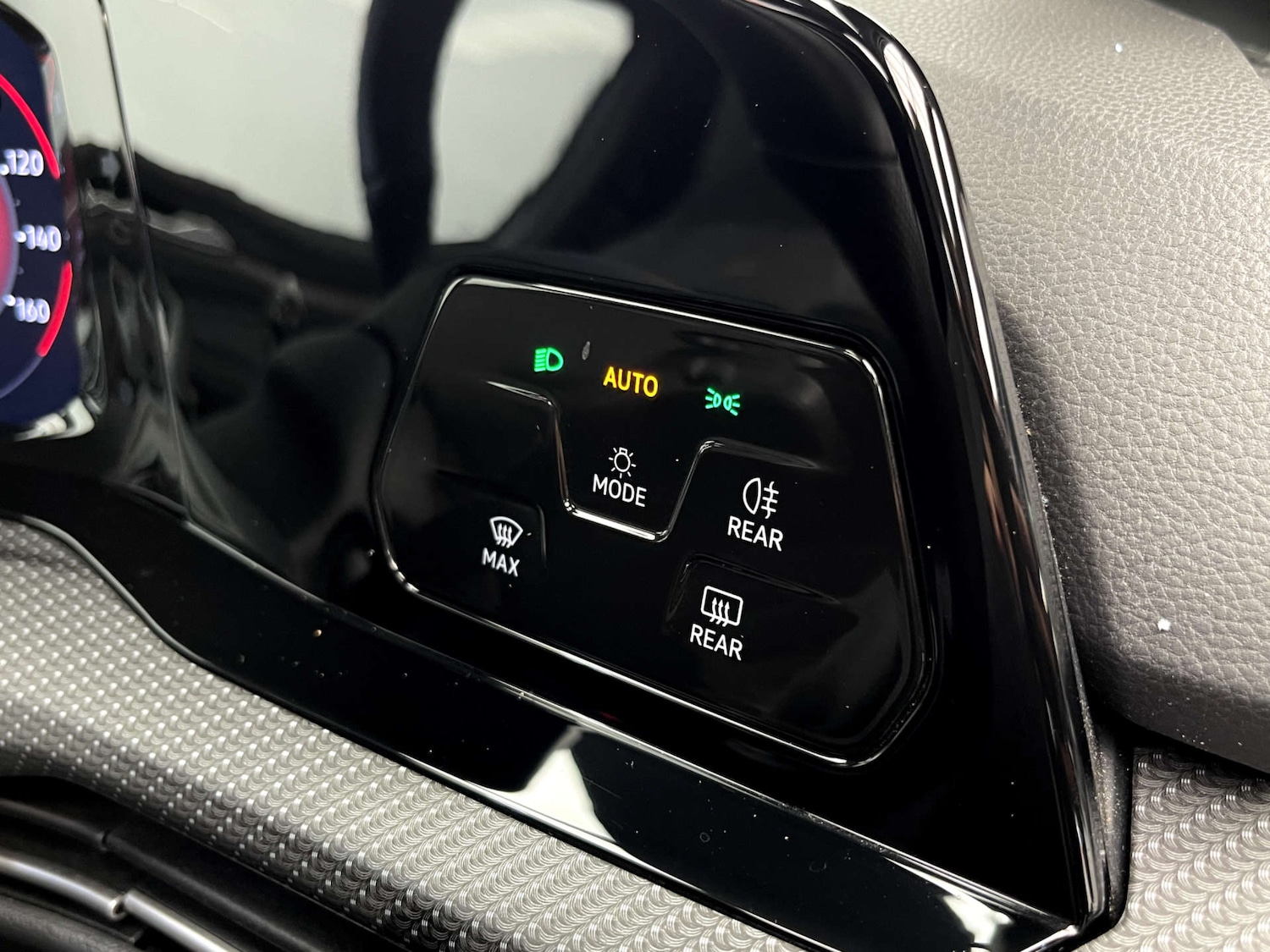 Used Volkswagen Golf 2022 for sale - 76429391: Photo 17