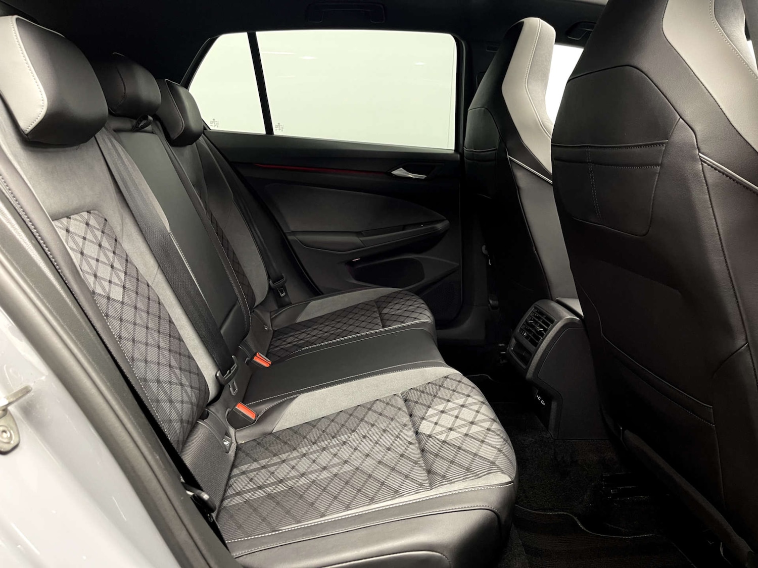 Used Volkswagen Golf 2022 for sale - 76429391: Photo 25