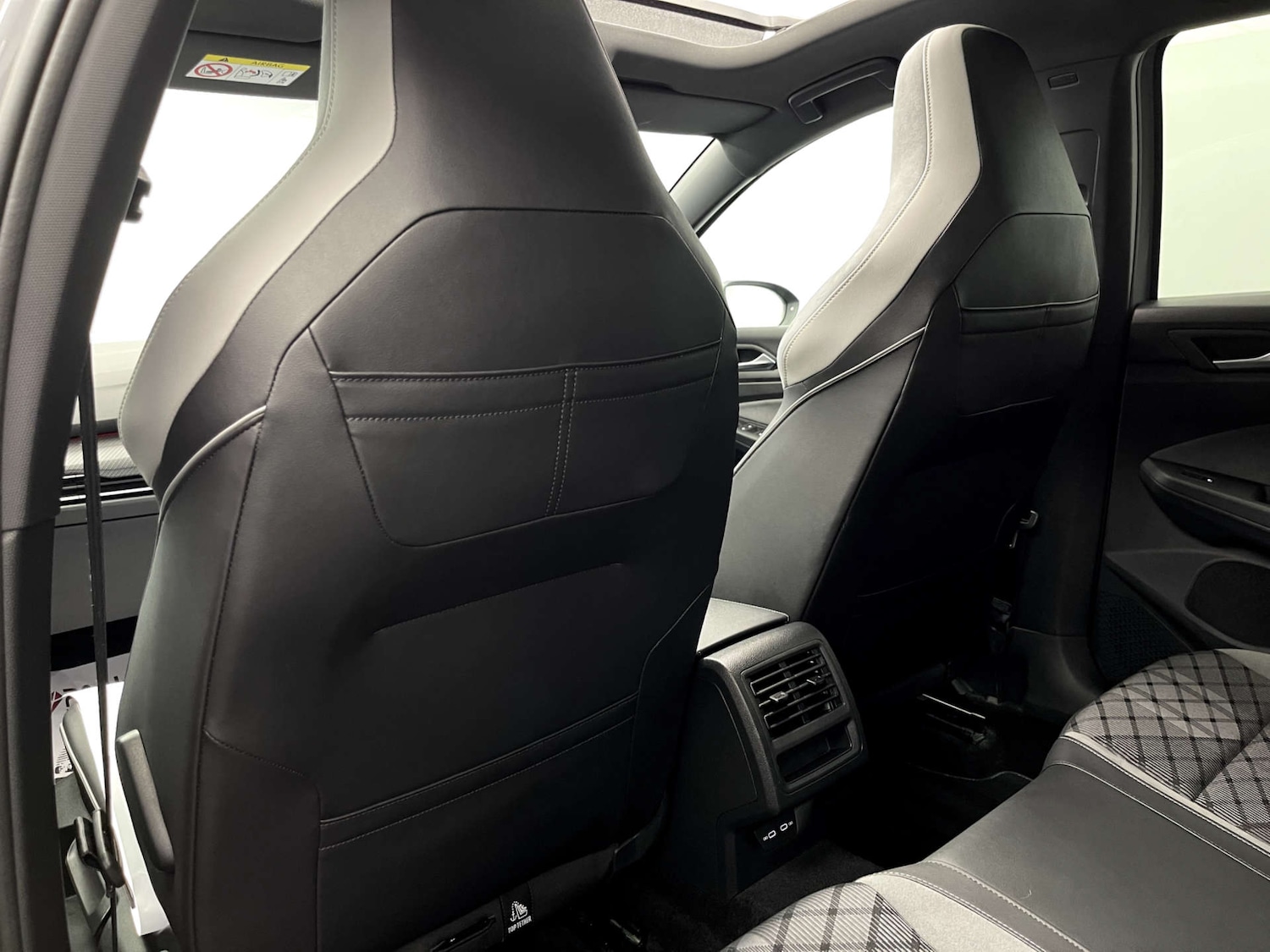 Used Volkswagen Golf 2022 for sale - 76429391: Photo 39