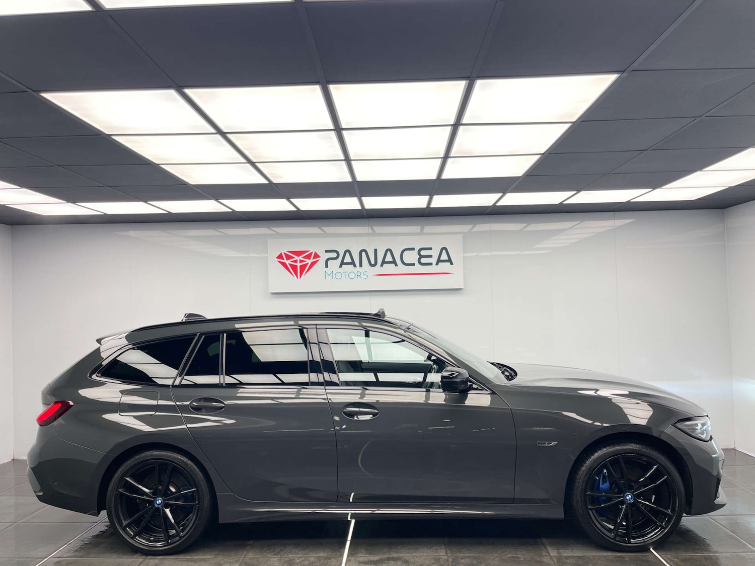 Used BMW 3 Series 2022 for sale - 78003815: Photo 2