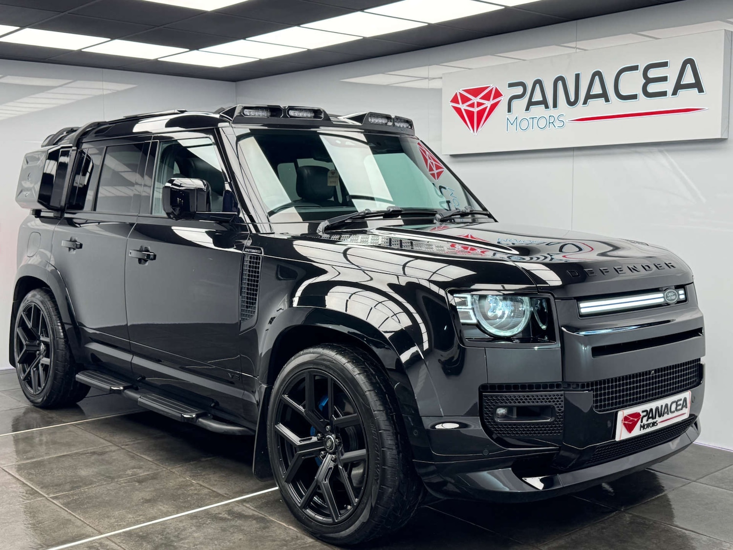 Used Land Rover Defender 2021 for sale - 76600711: Photo 41