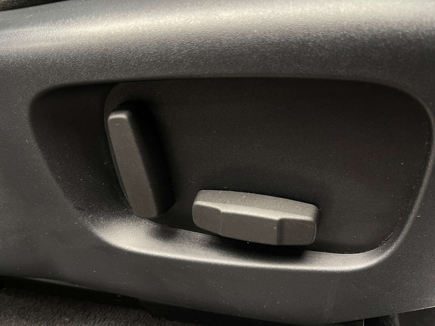 Used Land Rover Range Rover Velar 2018 for sale - 77428238: Photo 13