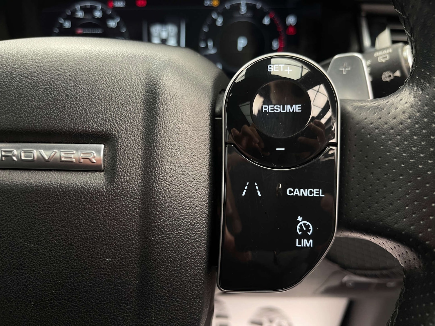 Used Land Rover Range Rover Velar 2018 for sale - 77428238: Photo 17