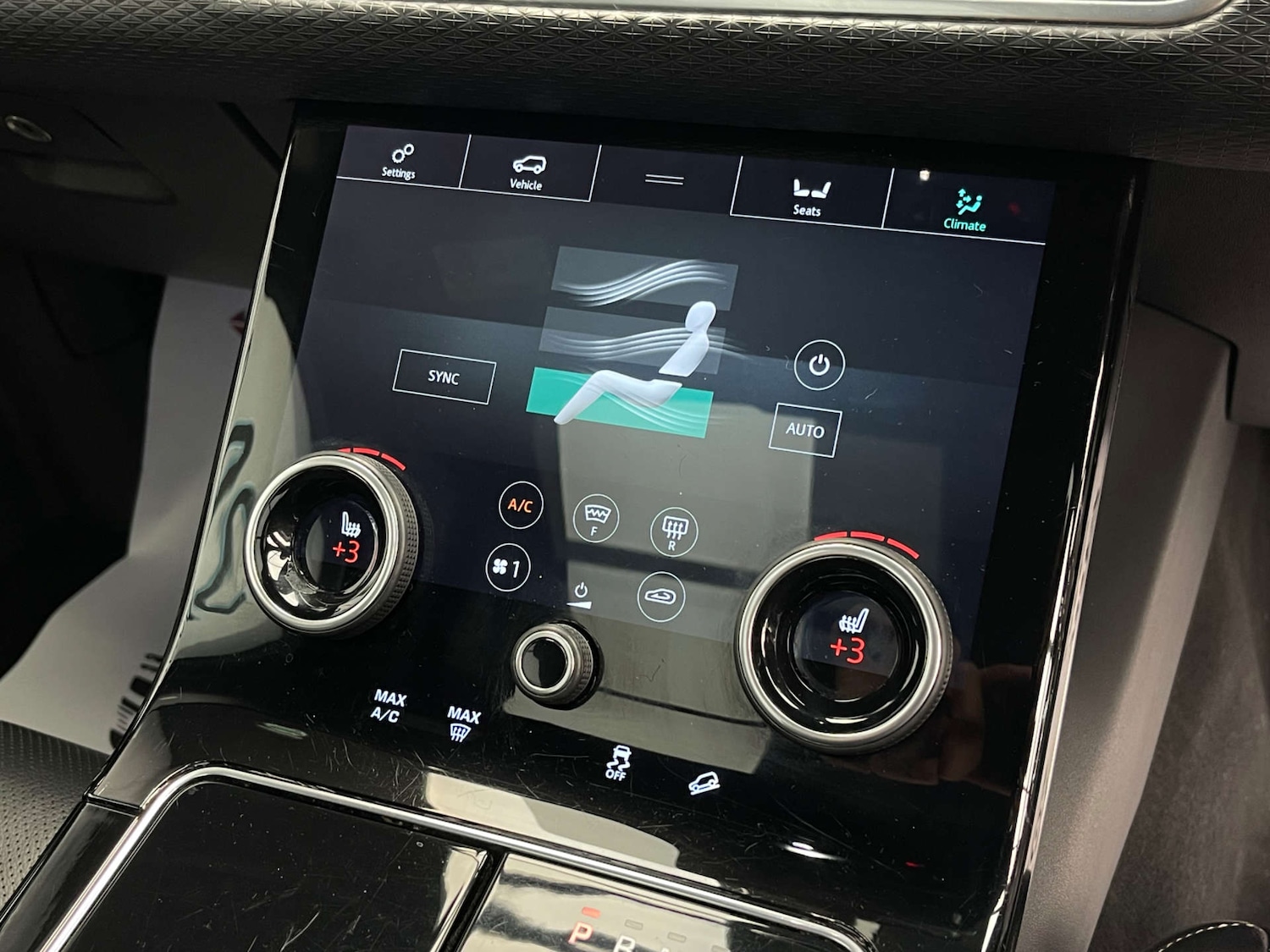 Used Land Rover Range Rover Velar 2018 for sale - 77428238: Photo 21