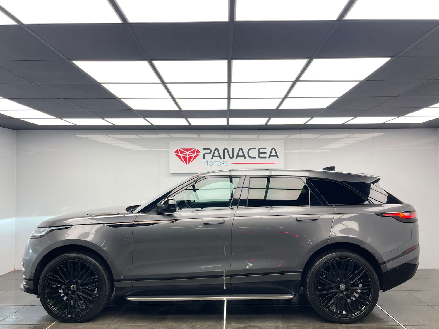 Used Land Rover Range Rover Velar 2018 for sale - 77428238: Photo 28