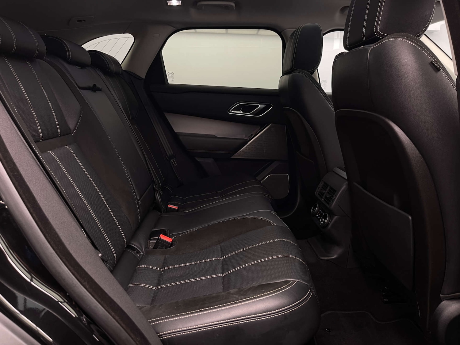 Used Land Rover Range Rover Velar 2018 for sale - 78003678: Photo 24