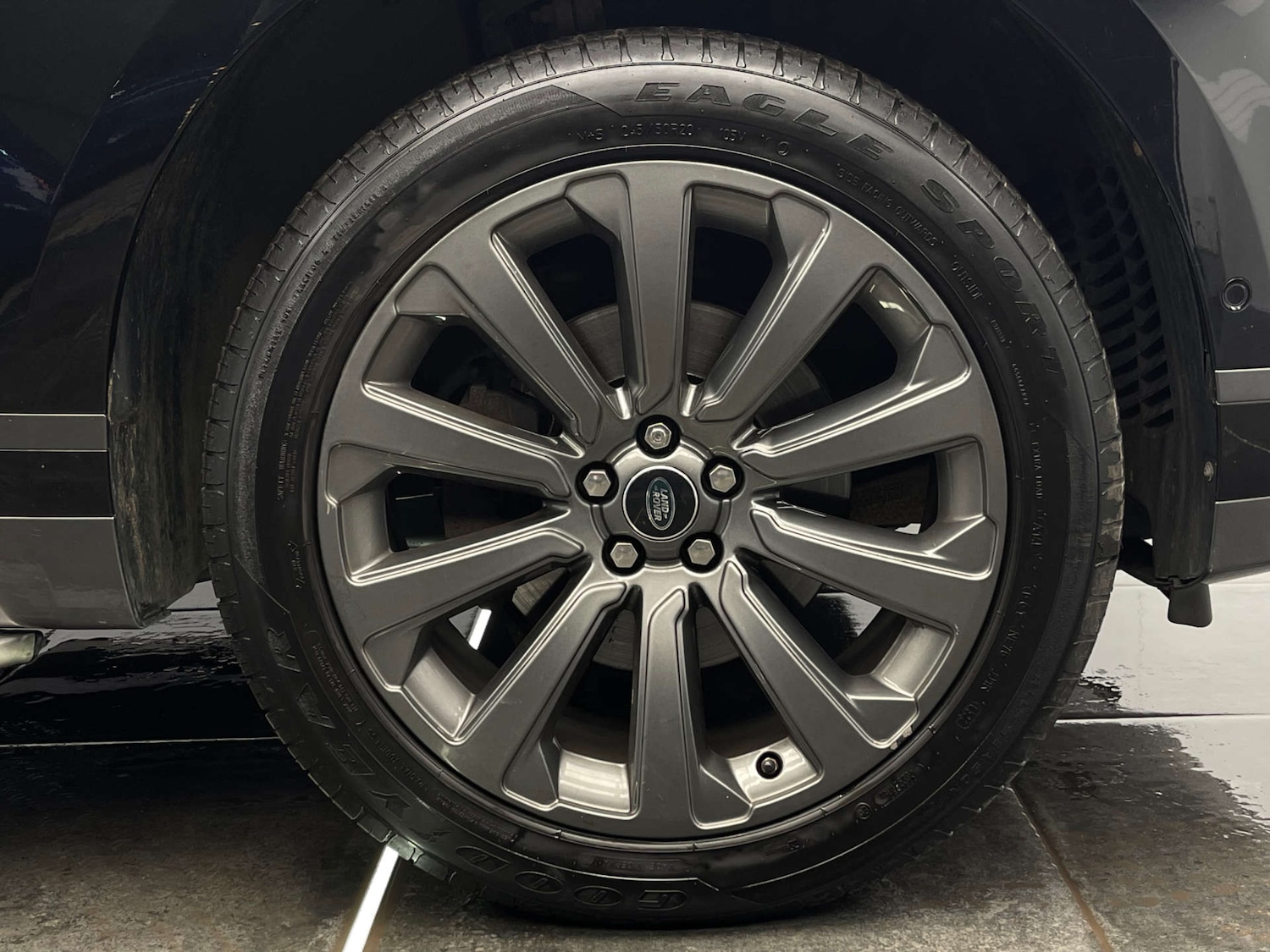 Used Land Rover Range Rover Velar 2018 for sale - 78003678: Photo 29