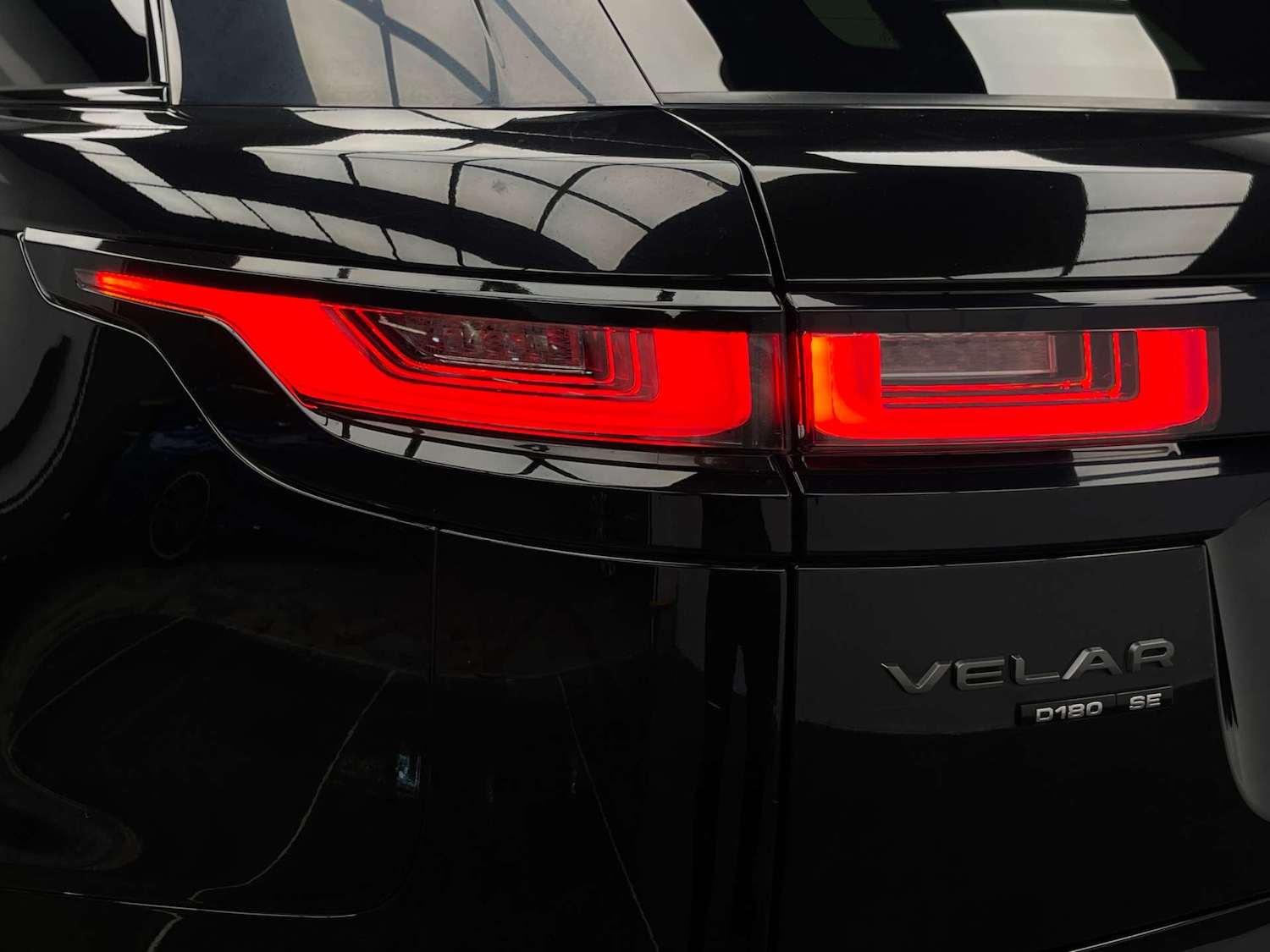 Used Land Rover Range Rover Velar 2018 for sale - 78003678: Photo 36