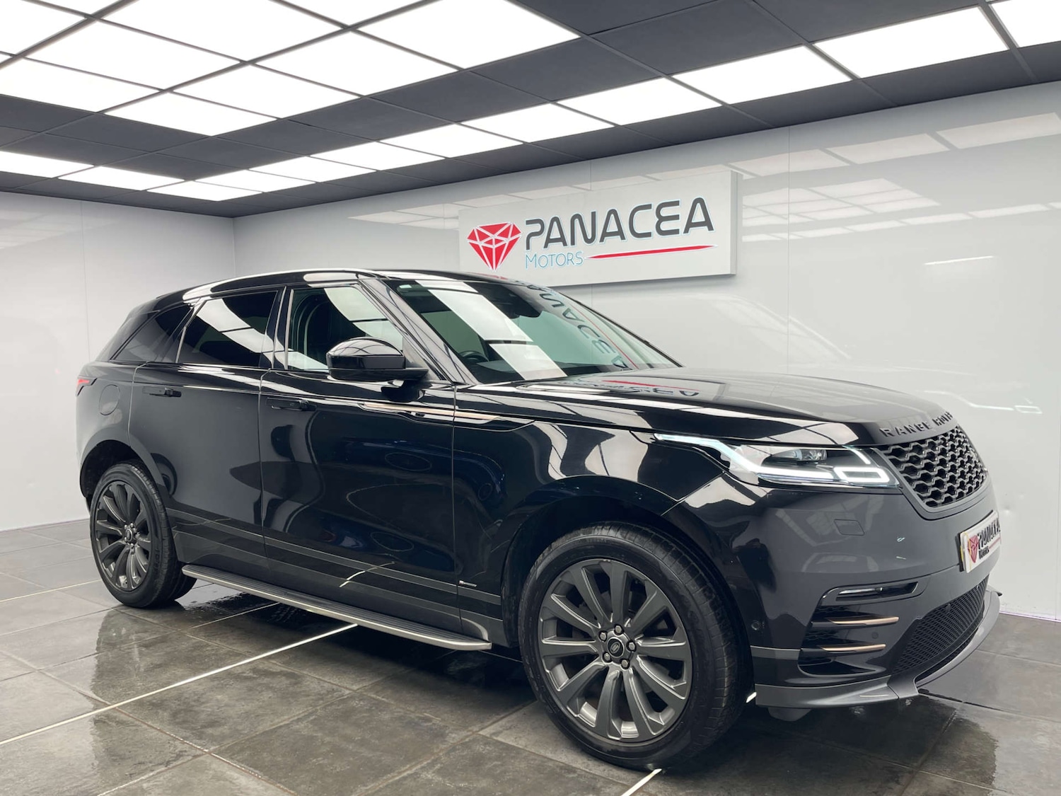 Used Land Rover Range Rover Velar 2018 for sale - 78003678: Photo 4