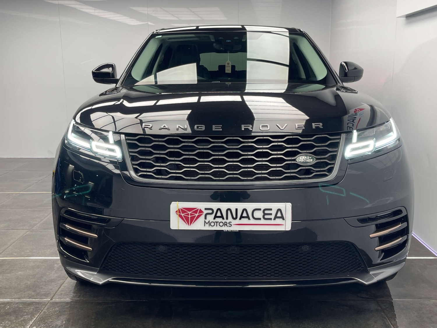 Used Land Rover Range Rover Velar 2018 for sale - 78003678: Photo 5