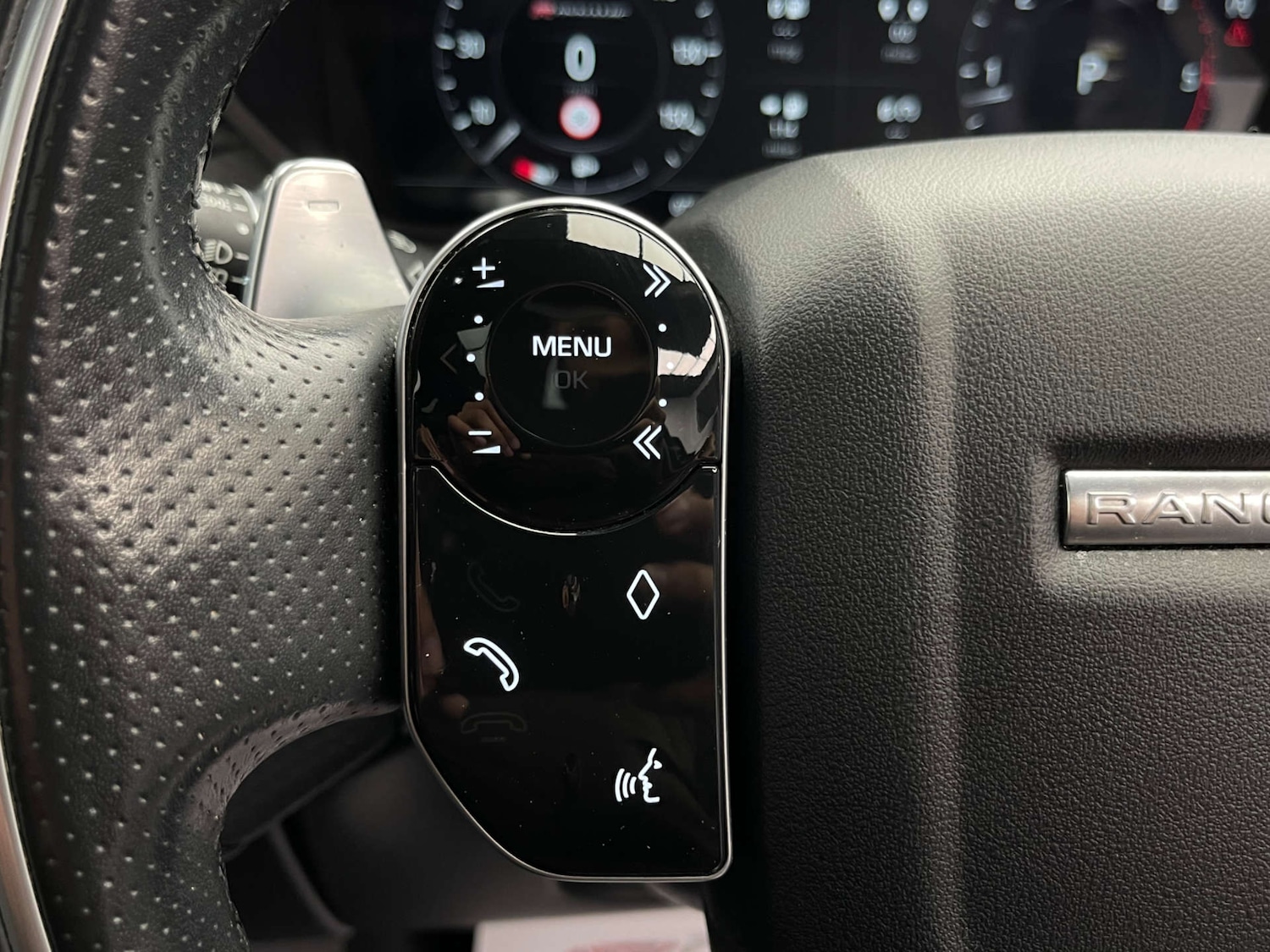 Used Land Rover Range Rover Velar 2020 for sale - 76694803: Photo 17