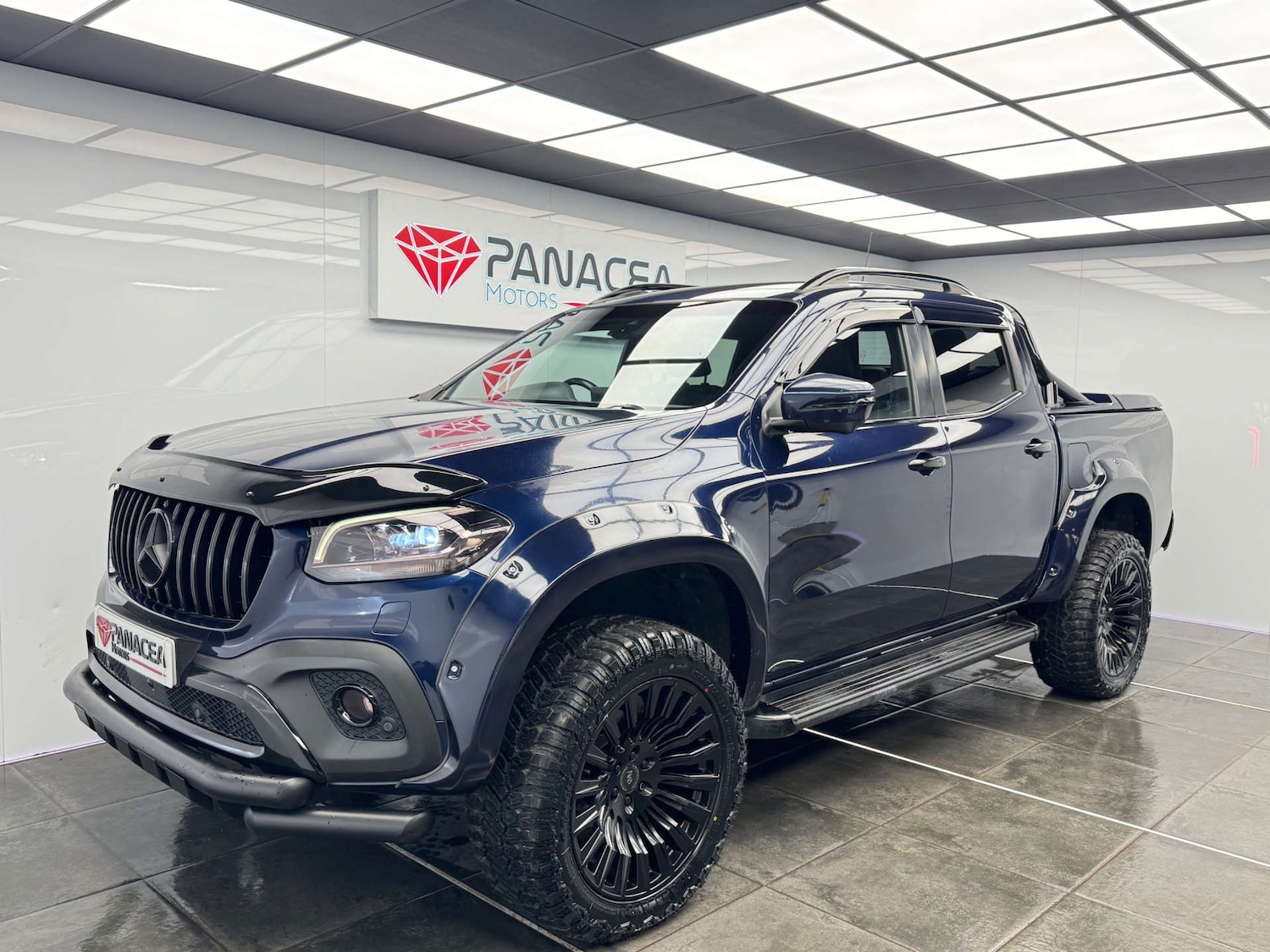 Used Mercedes-Benz X Class 2018 for sale - 76393386: Photo 1