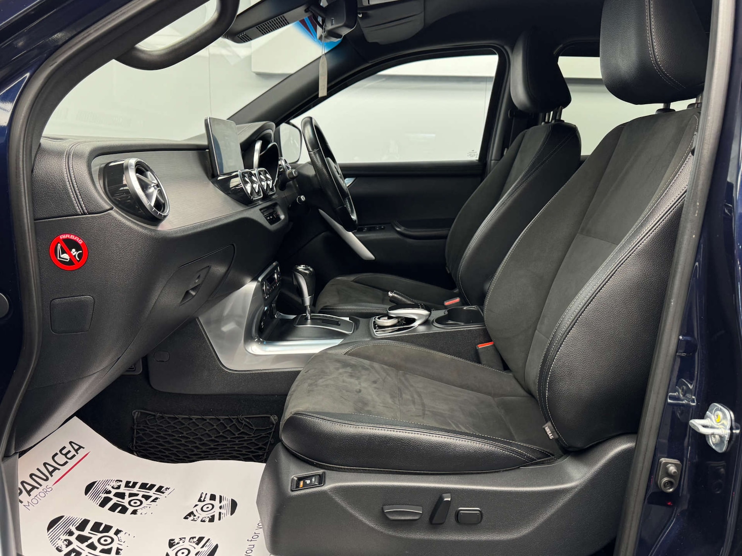 Used Mercedes-Benz X Class 2018 for sale - 76393386: Photo 6