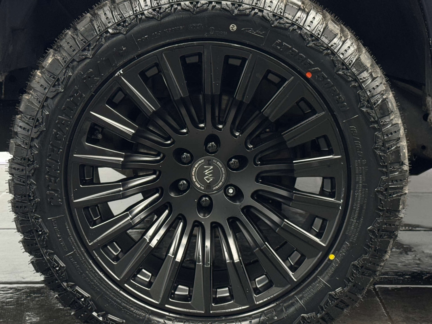 Used Mercedes-Benz X Class 2018 for sale - 76393386: Photo 9