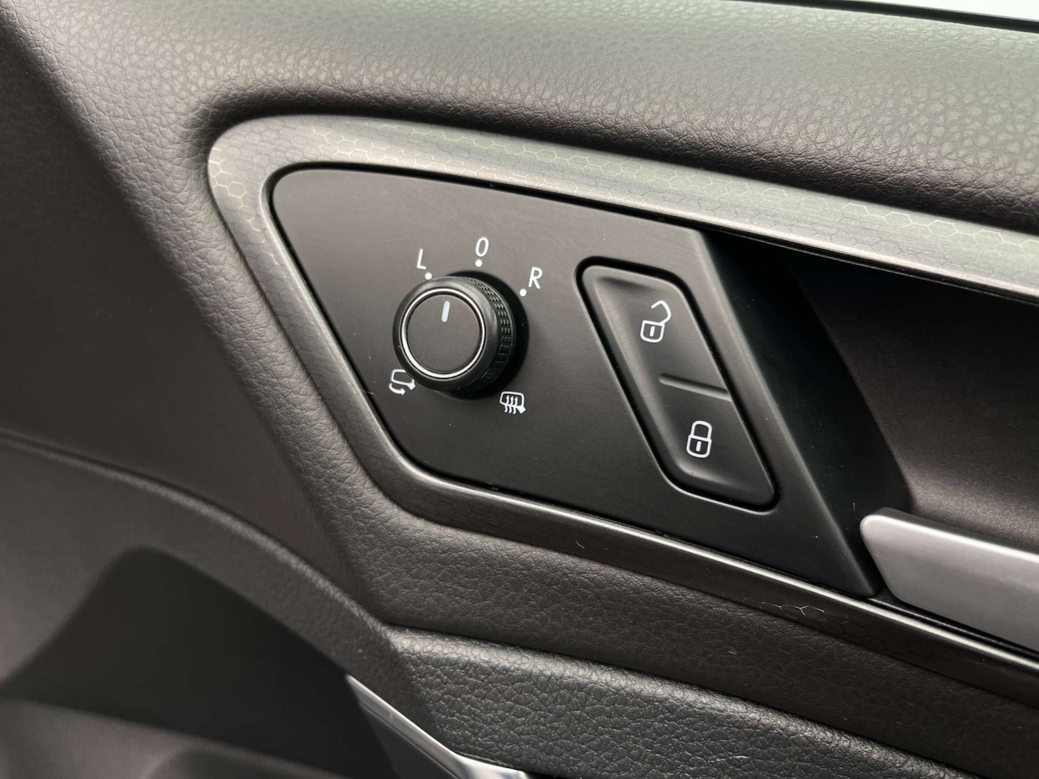 Used Volkswagen Golf 2018 for sale - 77790741: Photo 11