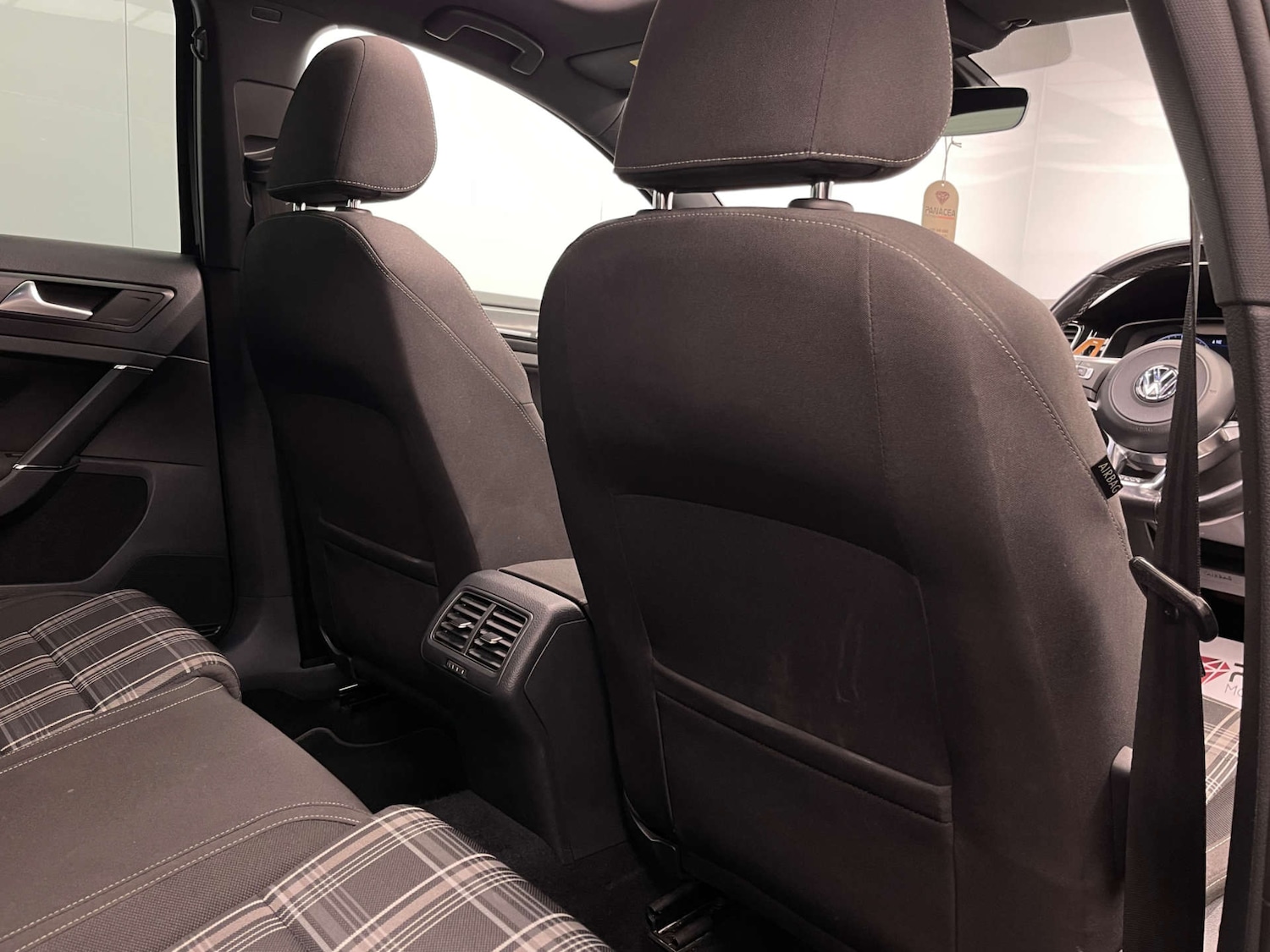 Used Volkswagen Golf 2018 for sale - 77790741: Photo 21