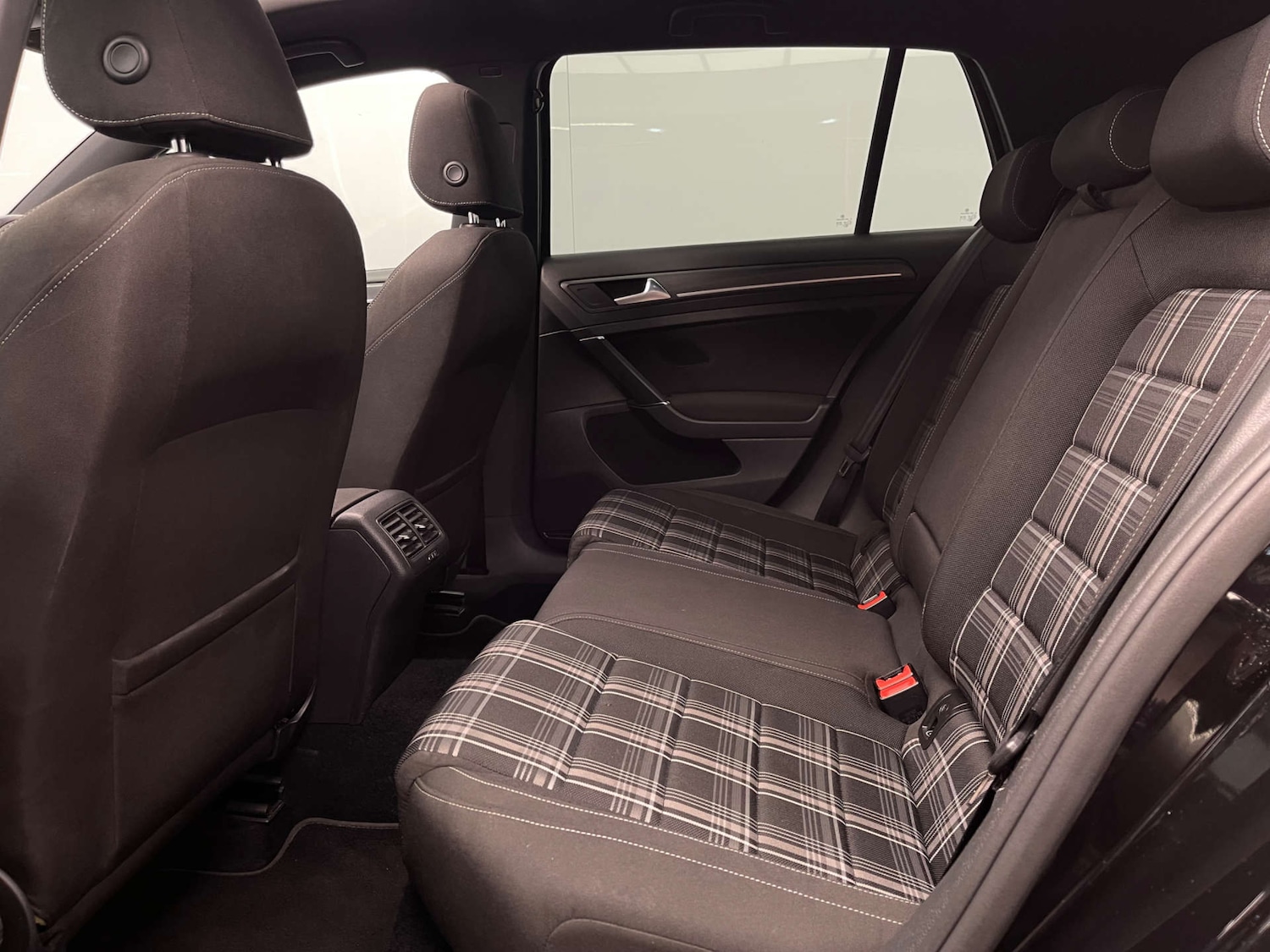 Used Volkswagen Golf 2018 for sale - 77790741: Photo 34