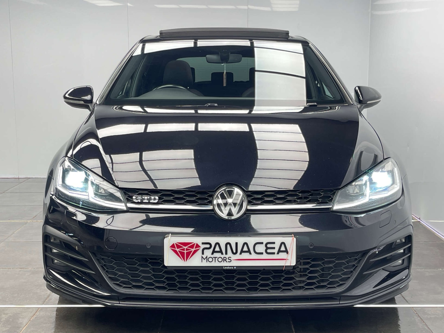 Used Volkswagen Golf 2018 for sale - 77790741: Photo 5