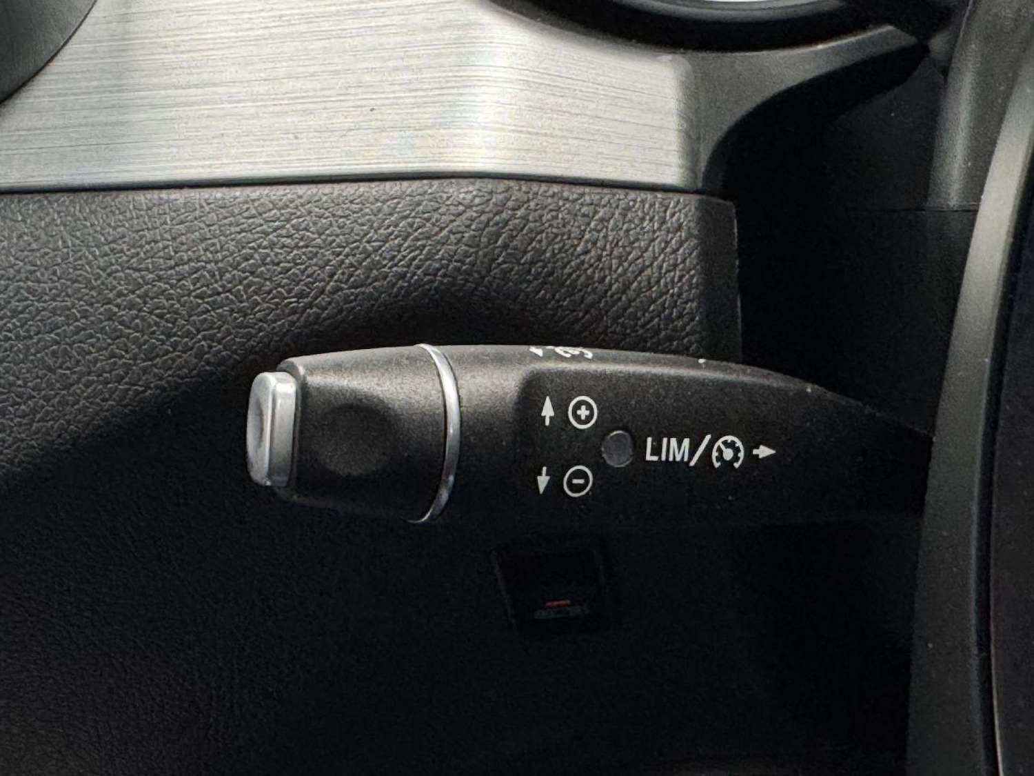 Used Mercedes-Benz X Class 2018 for sale - 76601677: Photo 32