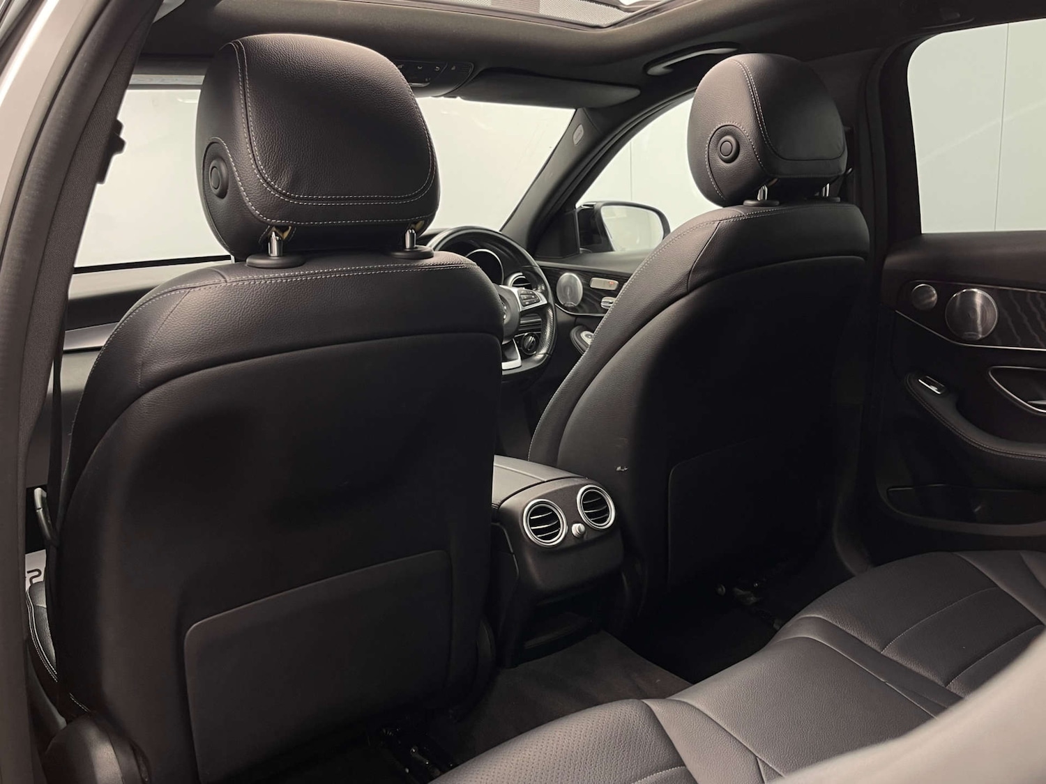 Used Mercedes-Benz C Class 2018 for sale - 77413343: Photo 38