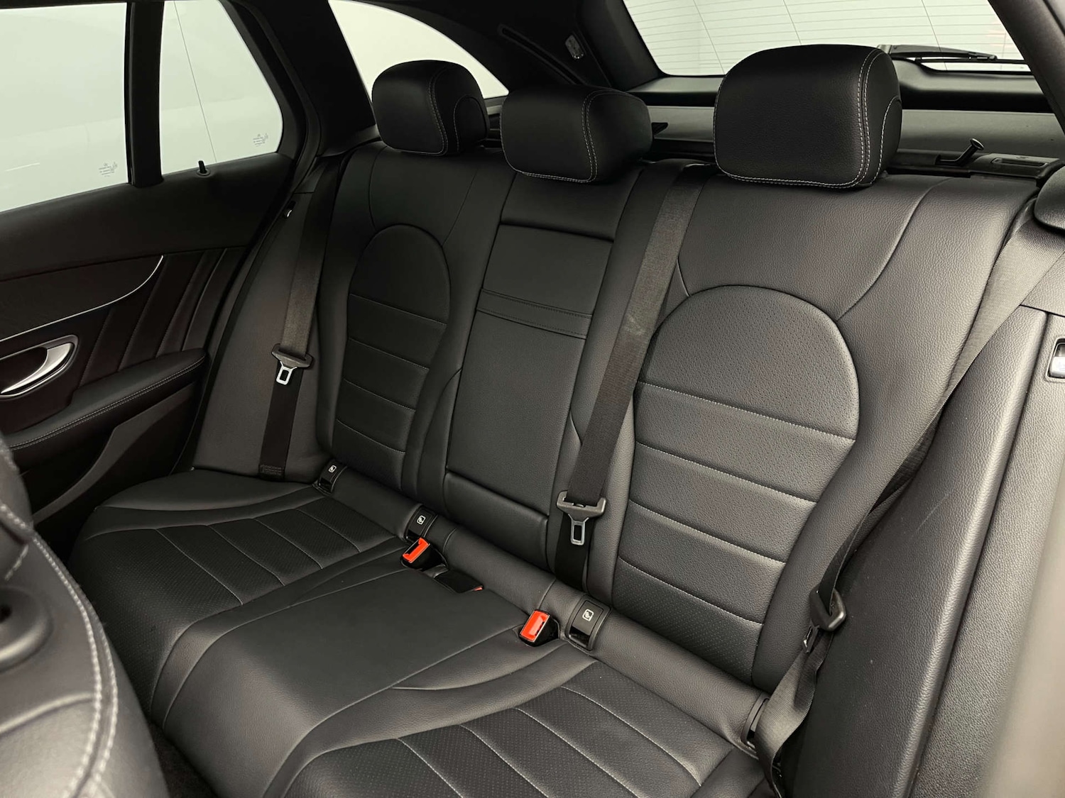 Used Mercedes-Benz C Class 2018 for sale - 77413343: Photo 40