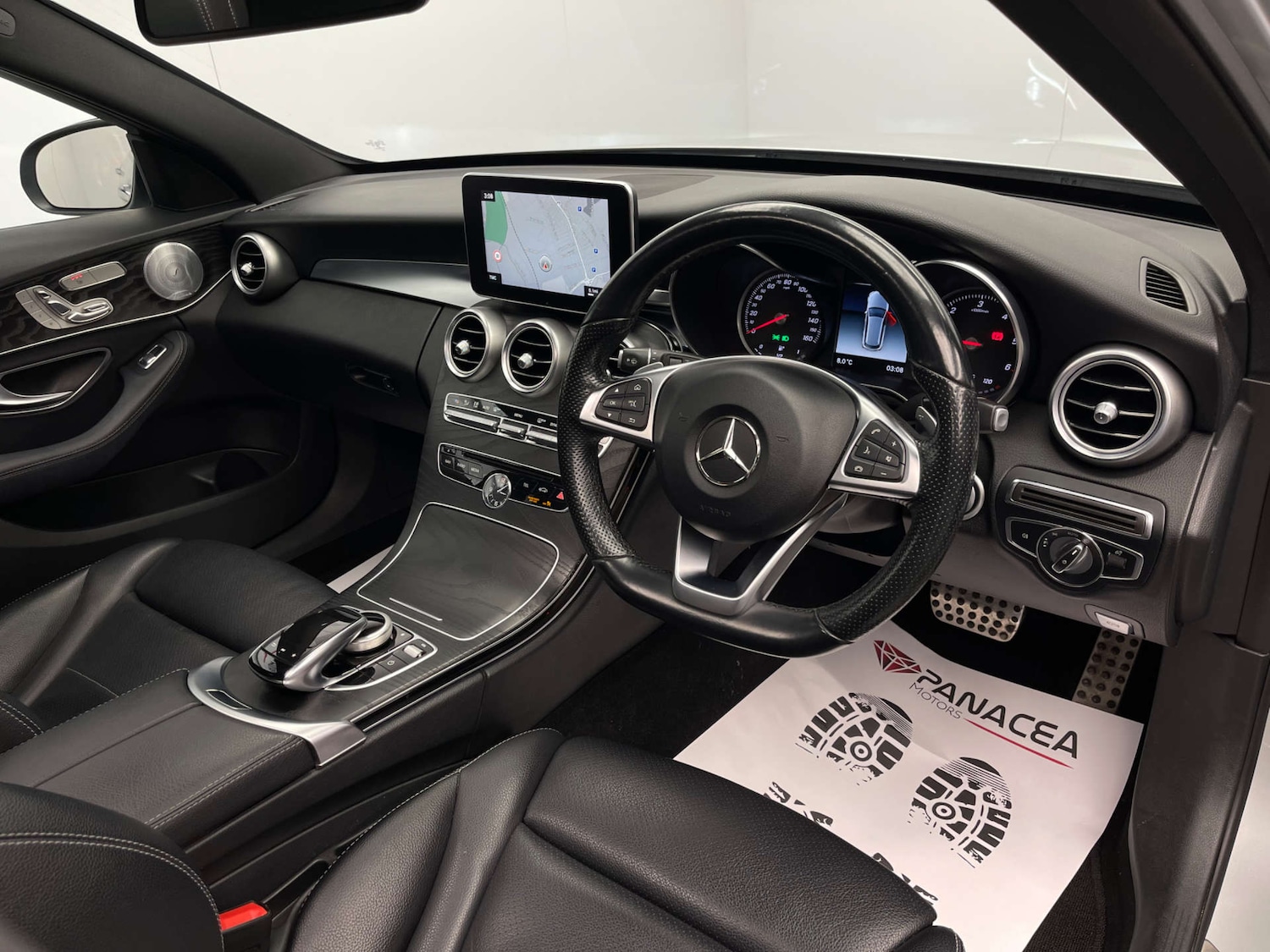 Used Mercedes-Benz C Class 2018 for sale - 77413343: Photo 8