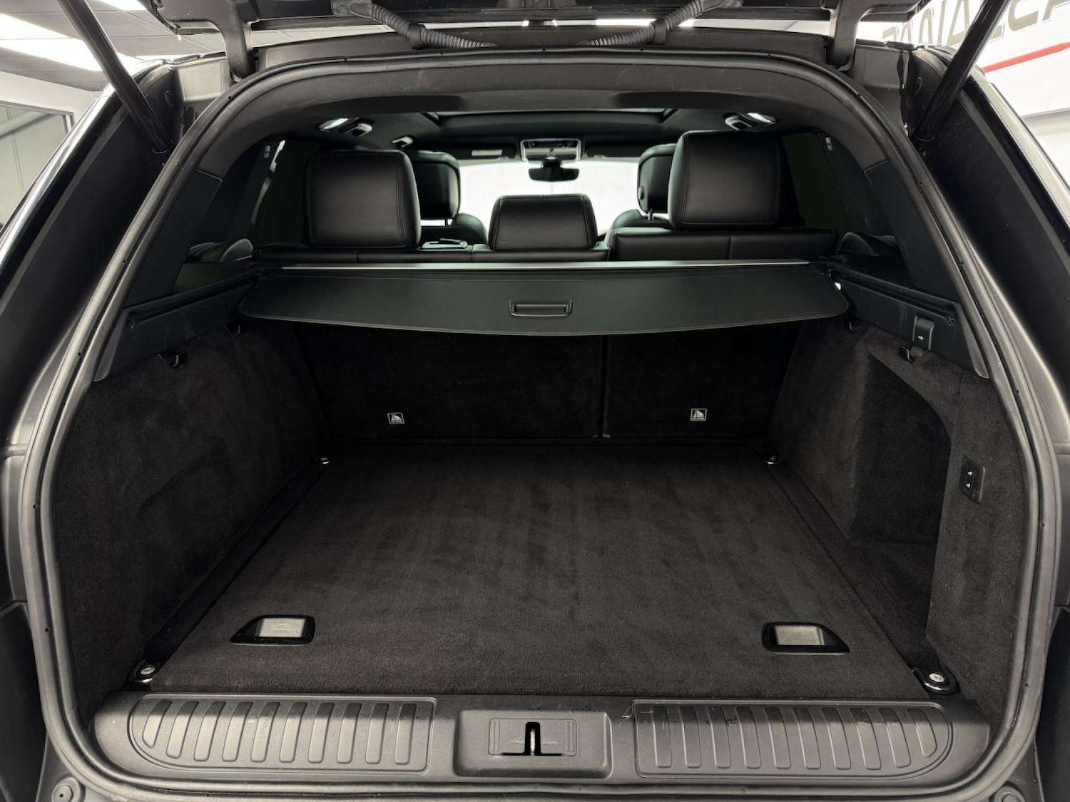 Used Land Rover Range Rover Sport 2018 for sale - 76601937: Photo 19