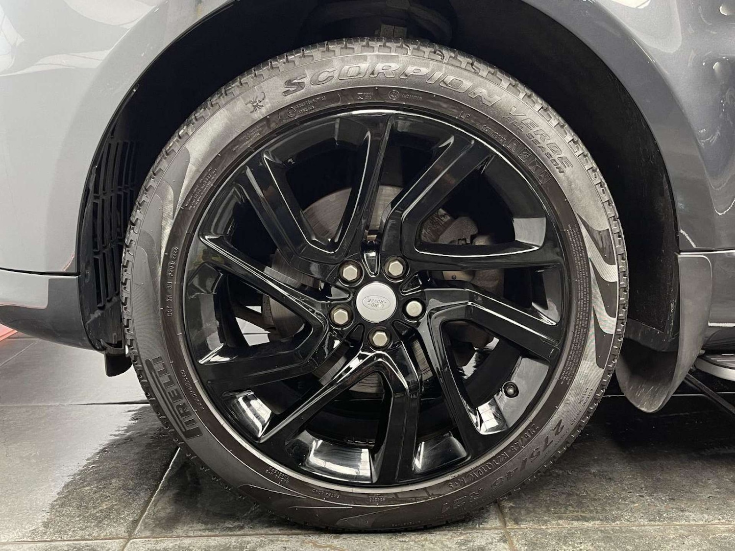 Used Land Rover Range Rover Sport 2018 for sale - 76601937: Photo 32