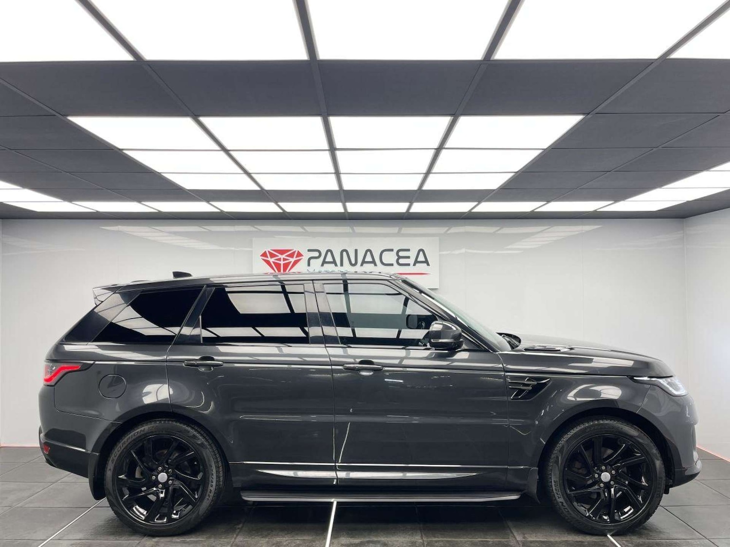 Used Land Rover Range Rover Sport 2018 for sale - 76601937: Photo 6