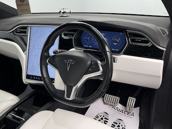 Used Tesla Model X 2017 for sale - 75254425: Photo