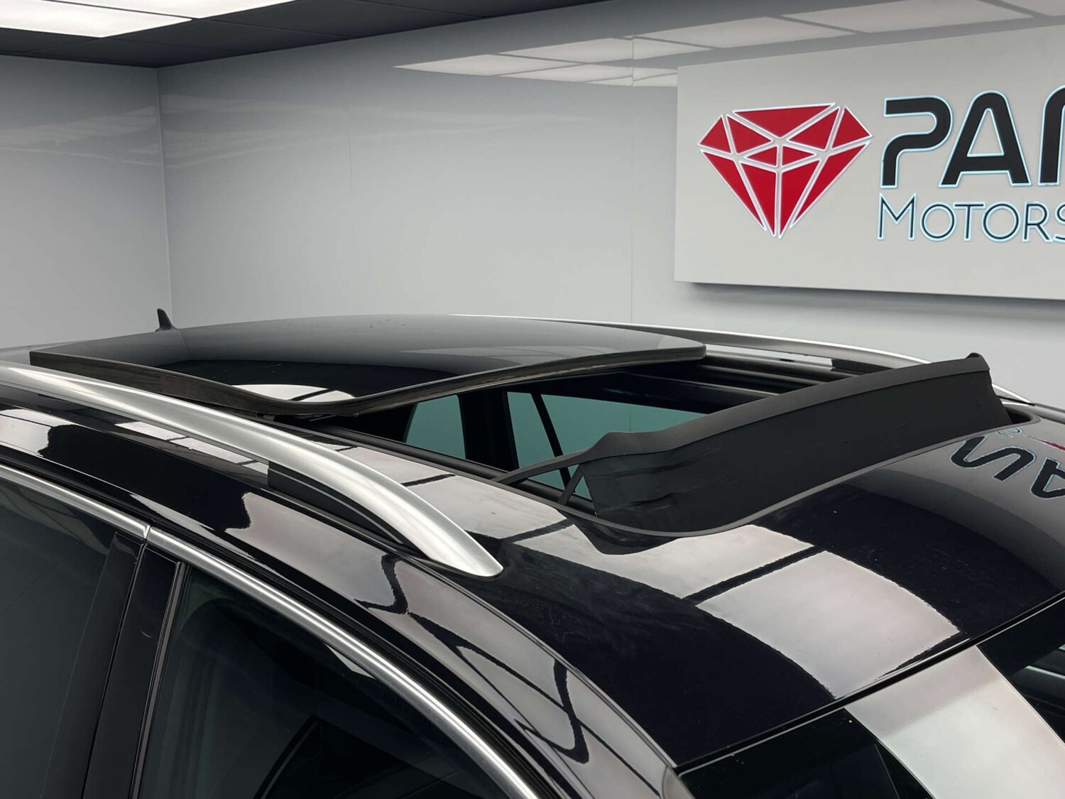 Used Volkswagen Tiguan 2017 for sale - 77762291: Photo 10