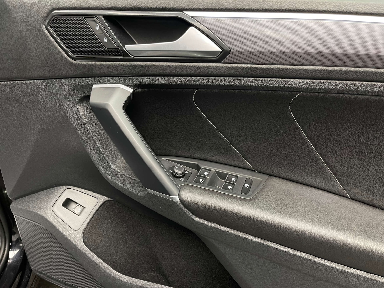 Used Volkswagen Tiguan 2017 for sale - 77762291: Photo 18