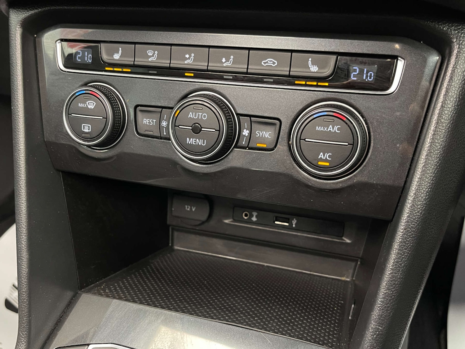 Used Volkswagen Tiguan 2017 for sale - 77762291: Photo 25