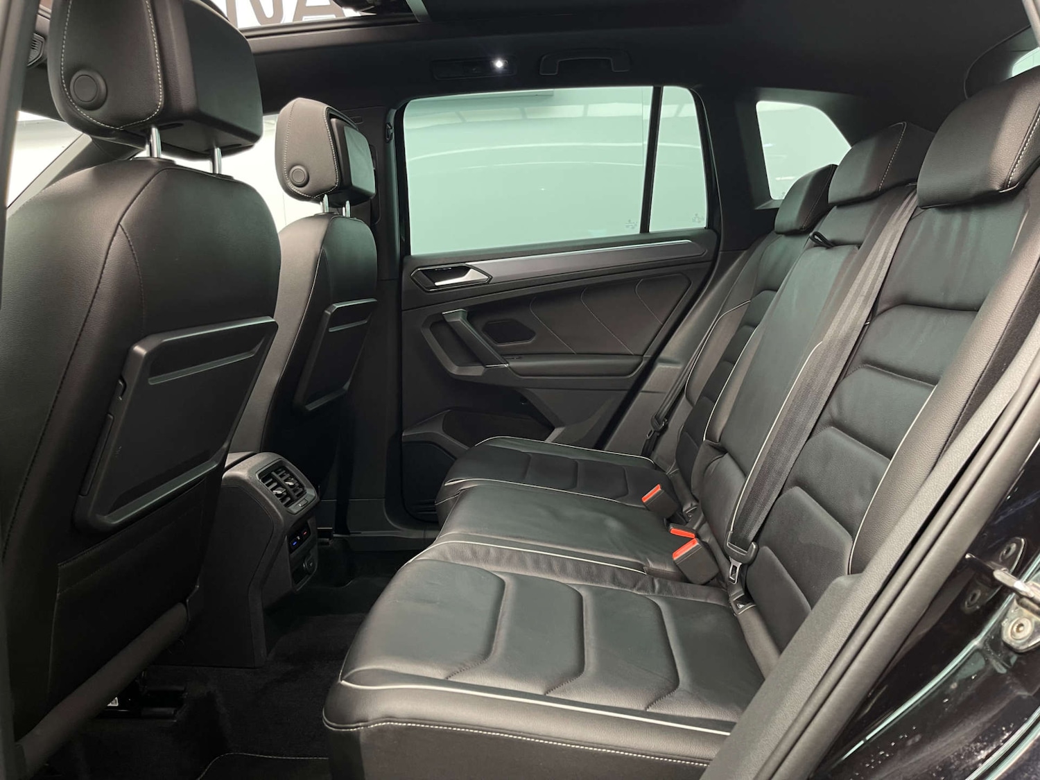 Used Volkswagen Tiguan 2017 for sale - 77762291: Photo 48