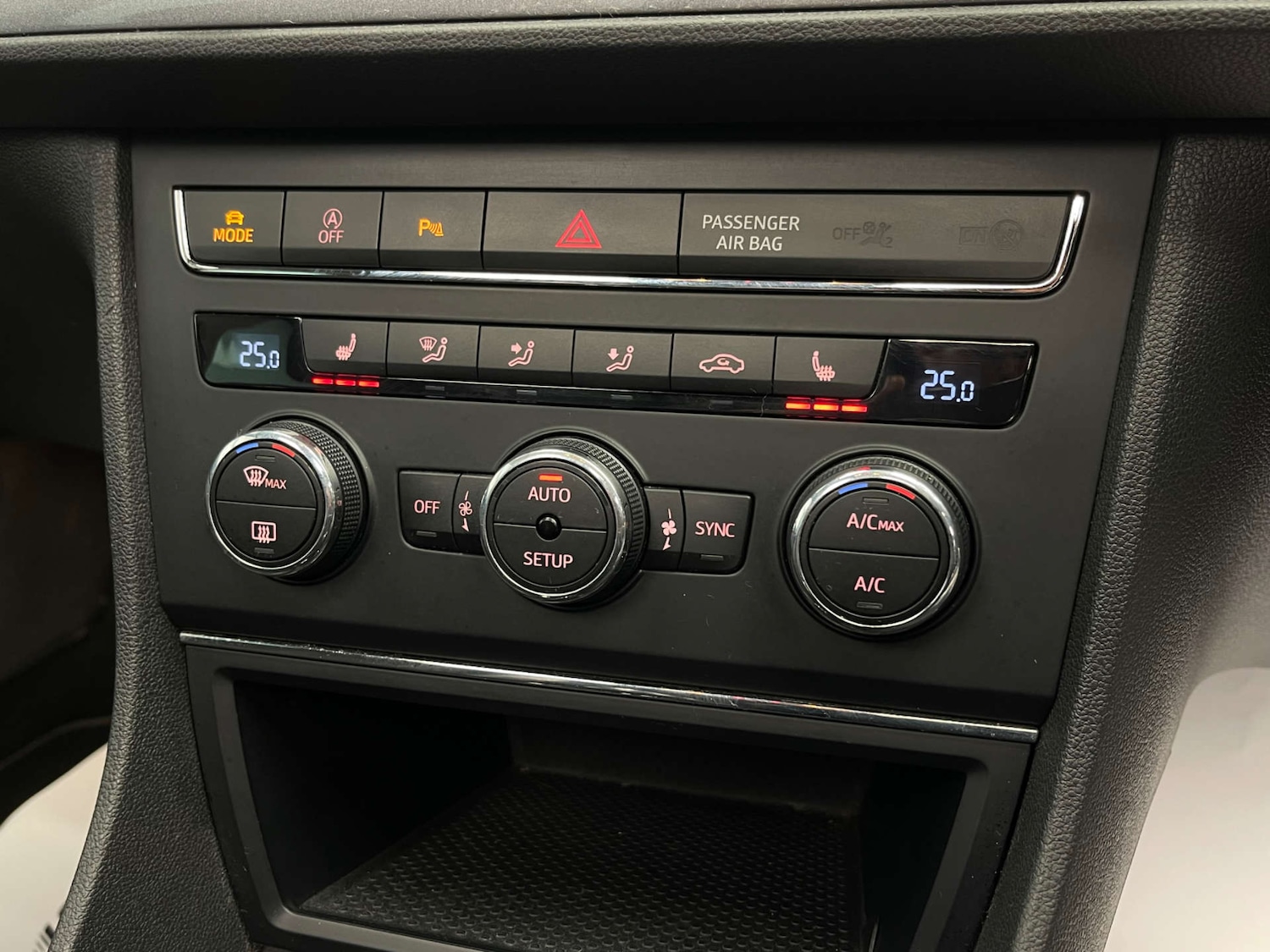 Used SEAT Leon 2014 for sale - 78068096: Photo 19