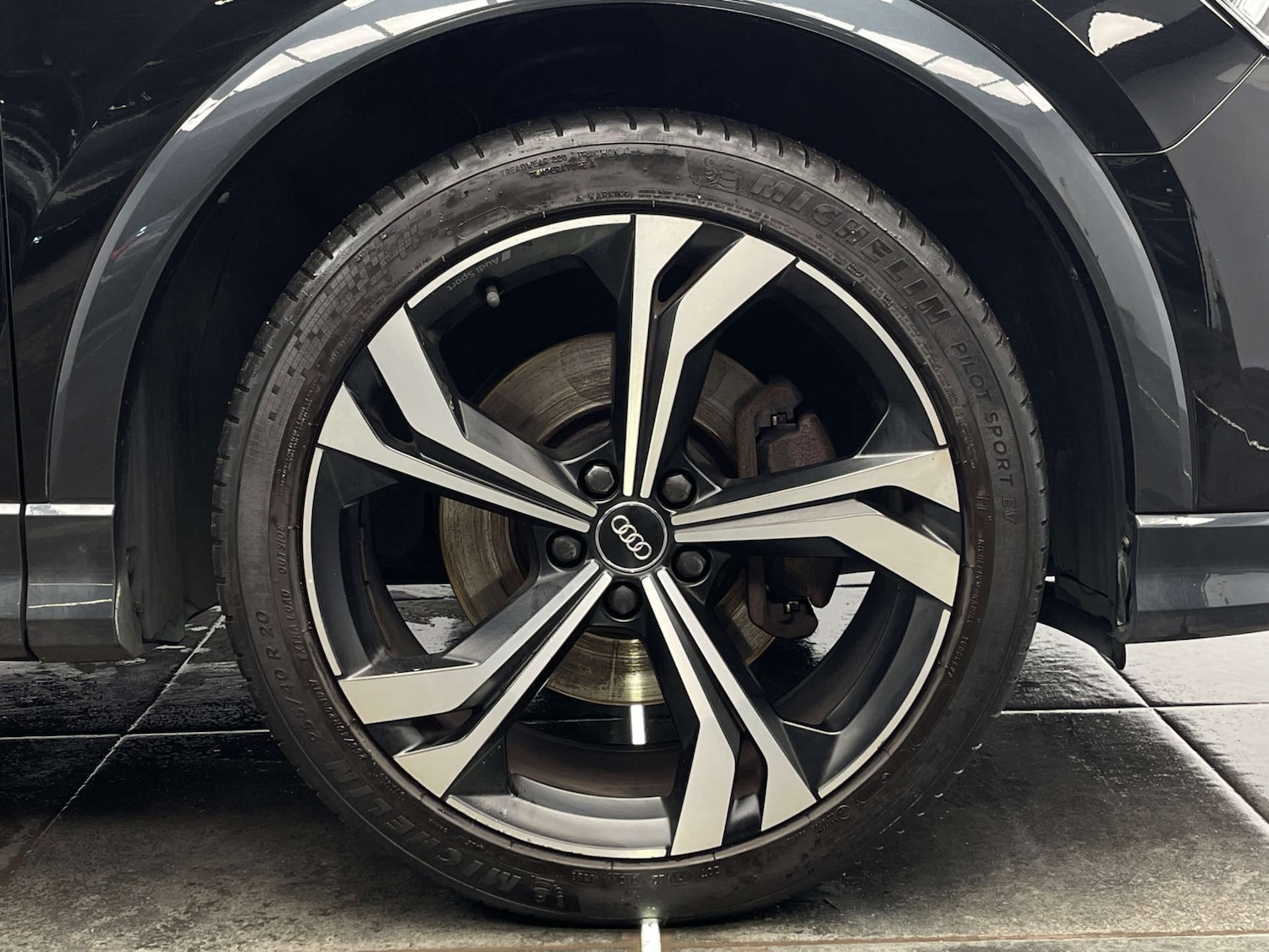 Used Audi Q3 2020 for sale - 76665414: Photo 31