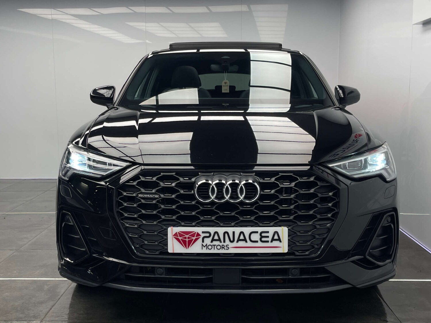 Used Audi Q3 2020 for sale - 76665414: Photo 6