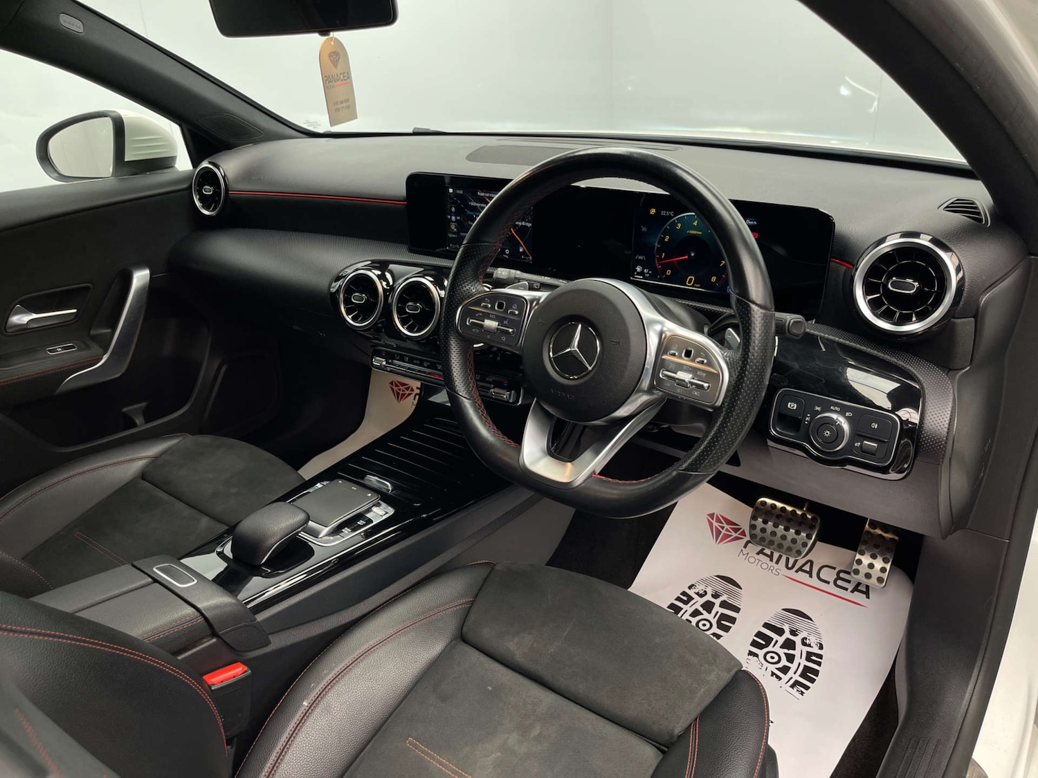 Used Mercedes-Benz A-Class 2018 for sale - 76600716: Photo 3