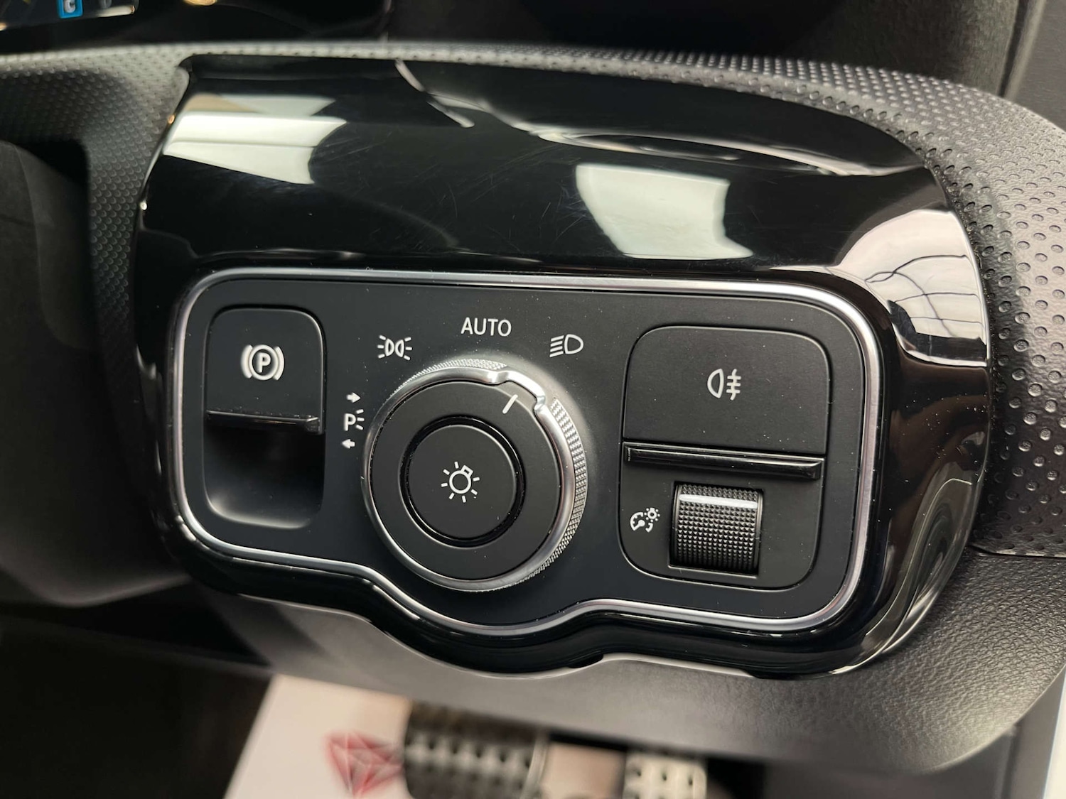 Used Mercedes-Benz A-Class 2018 for sale - 76600716: Photo 35