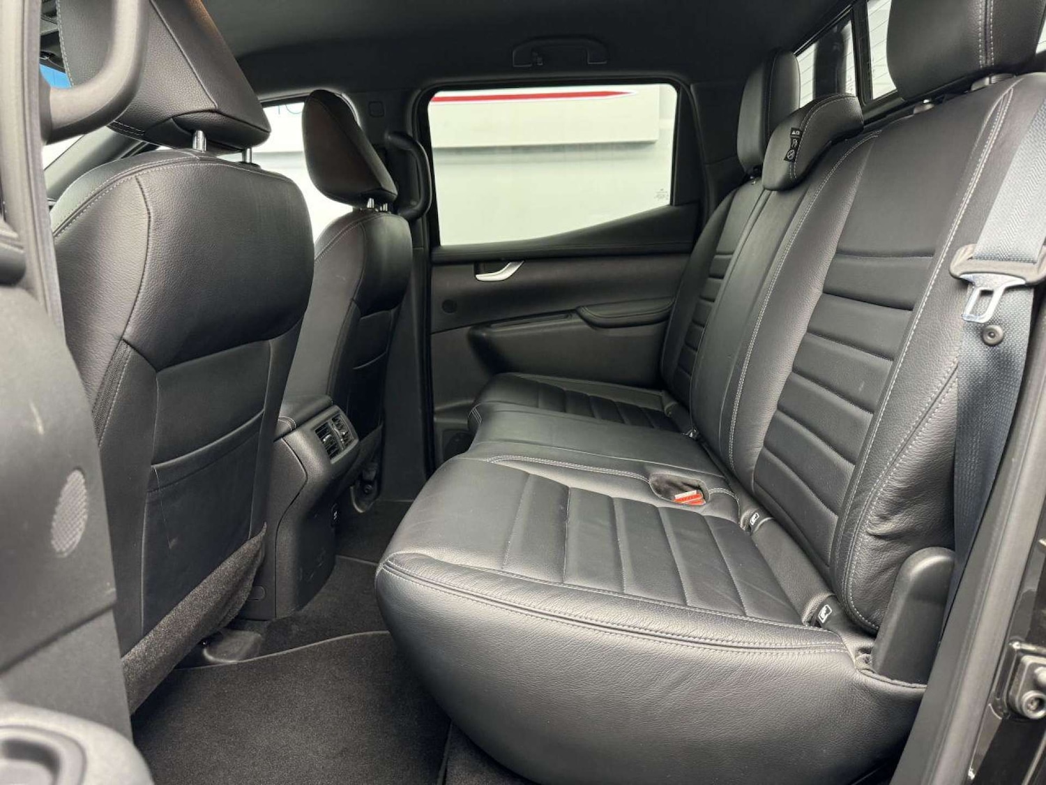 Used Mercedes-Benz X-Class 2017 for sale - 76126428: Photo 17
