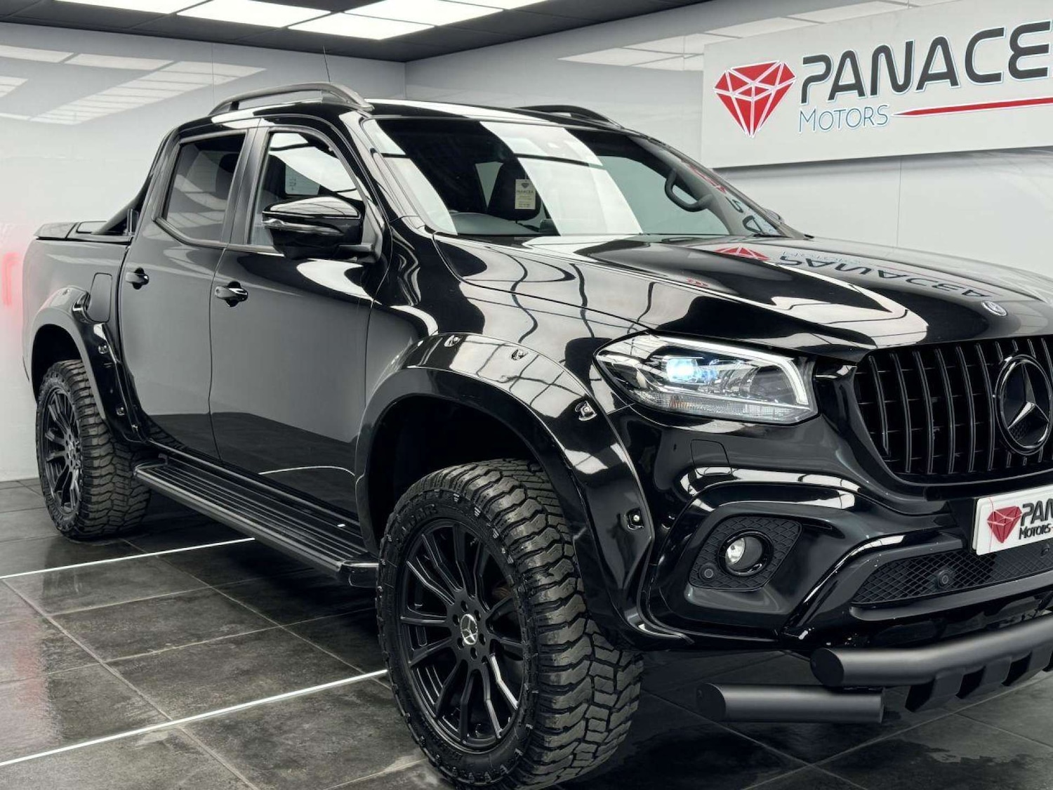 Used Mercedes-Benz X-Class 2017 for sale - 76126428: Photo 31