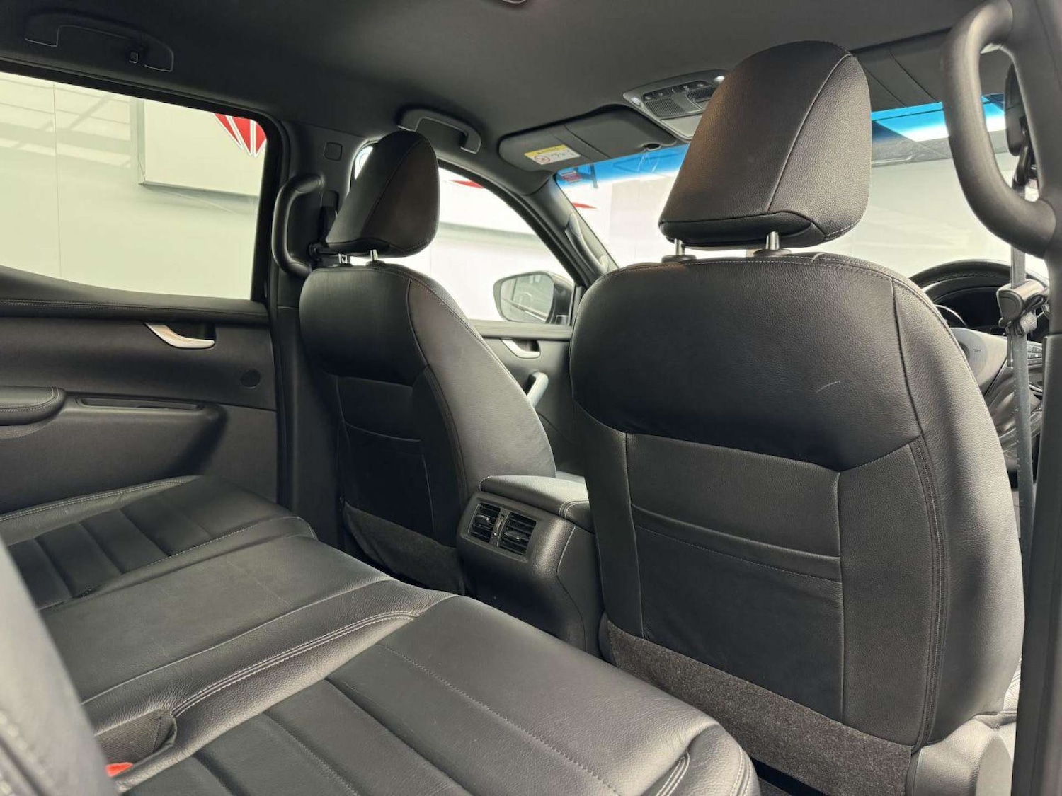 Used Mercedes-Benz X-Class 2017 for sale - 76126428: Photo 45