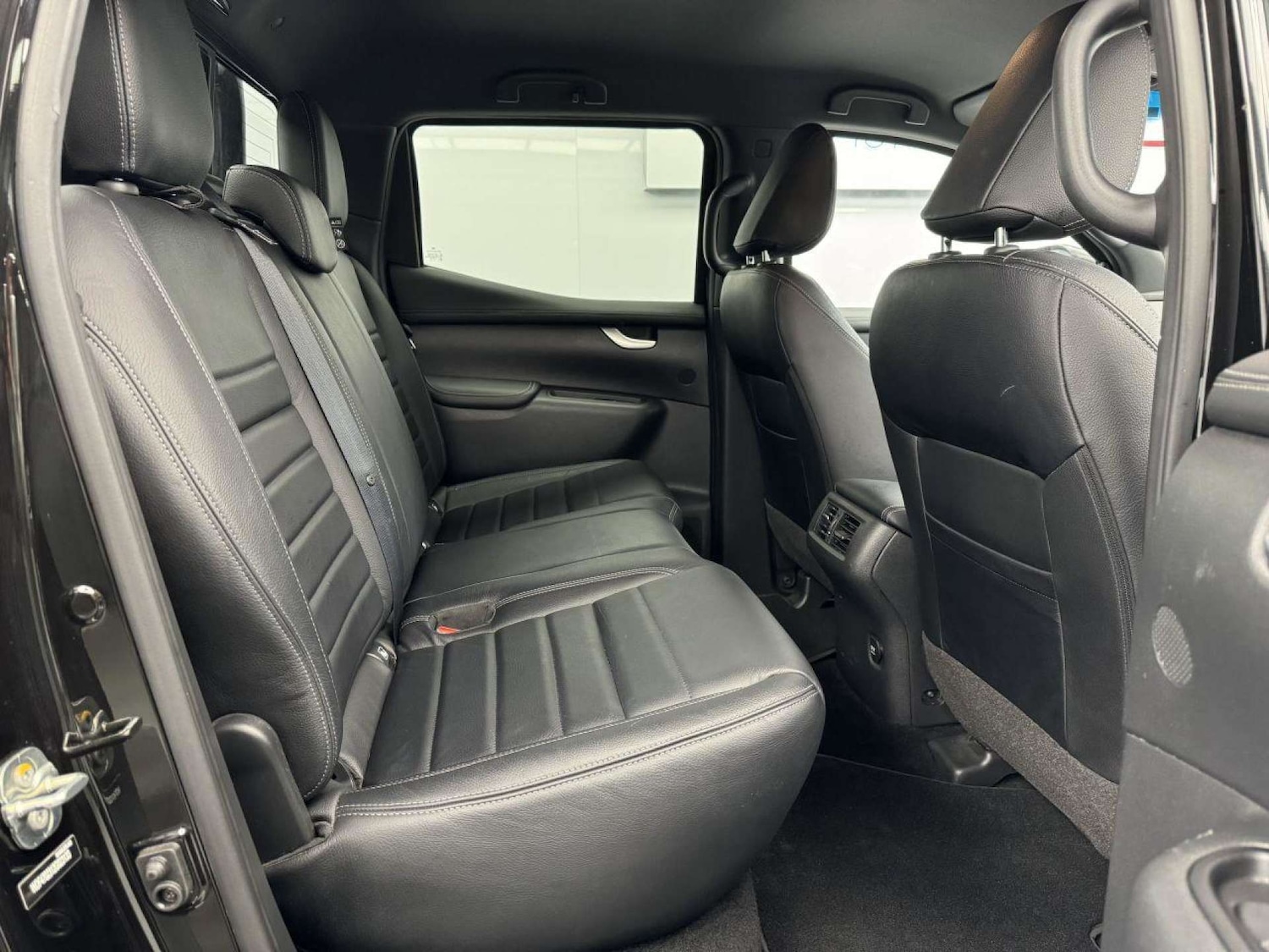 Used Mercedes-Benz X-Class 2017 for sale - 76126428: Photo 47